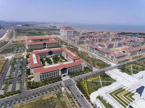 青島幼兒園及高中收費(fèi)標(biāo)準(zhǔn)全解析，環(huán)境工程專(zhuān)業(yè)前景與選擇指南