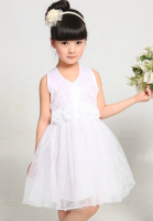 杭州童裝特價批發 2012新品童裝現貨上市，聚焦服裝服飾市場